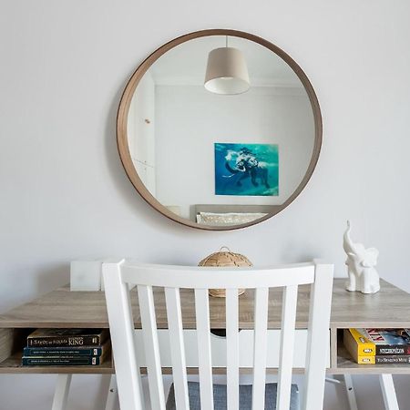 Romantic Love-Nest Studio Near Acropolis & Metro Атина Екстериор снимка