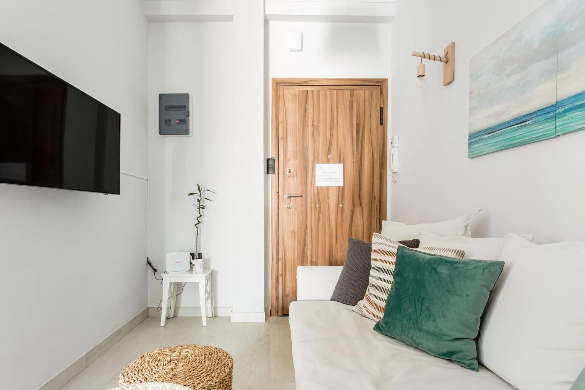 Romantic Love-Nest Studio Near Acropolis & Metro Атина Екстериор снимка