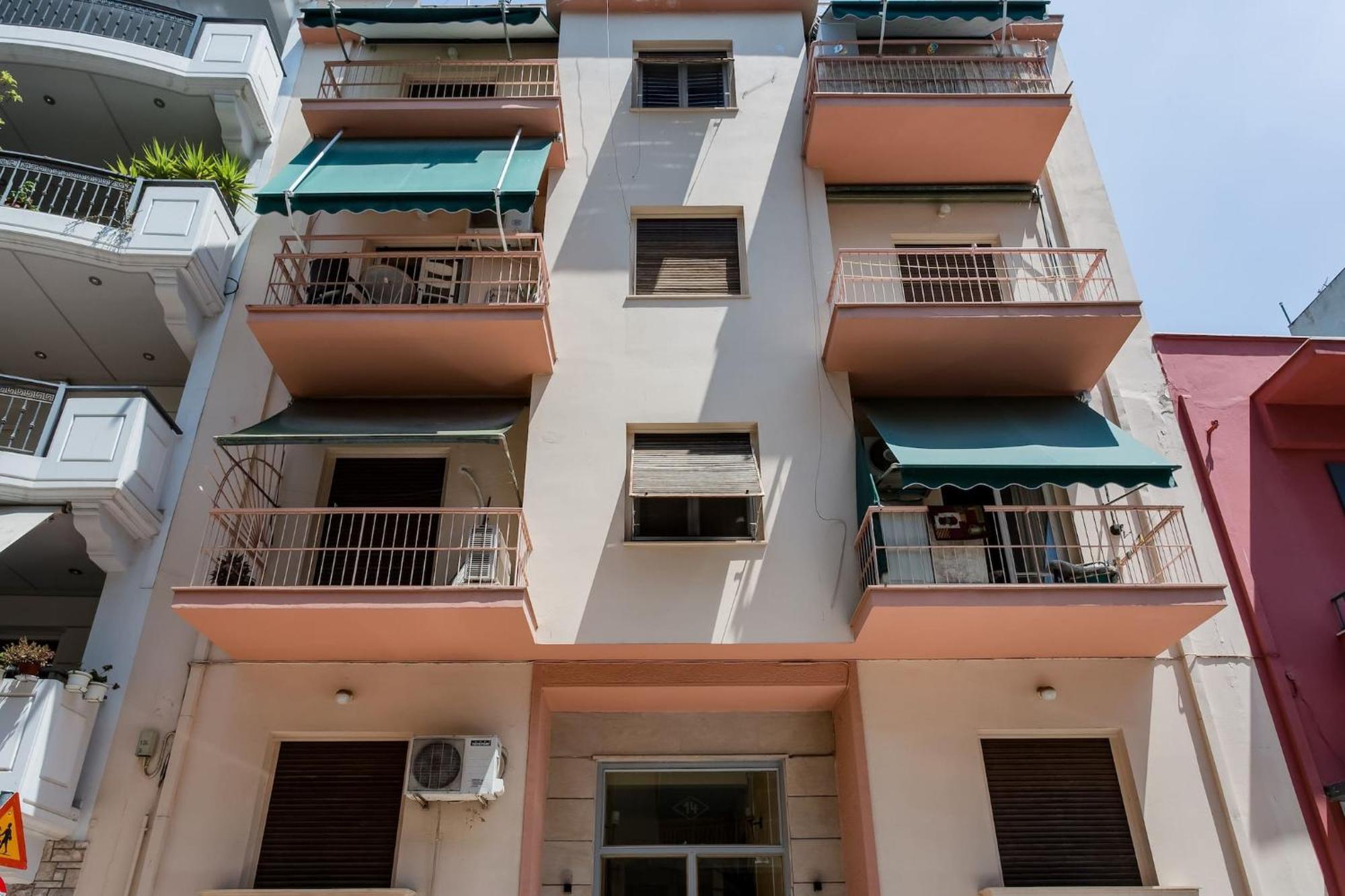 Romantic Love-Nest Studio Near Acropolis & Metro Атина Екстериор снимка